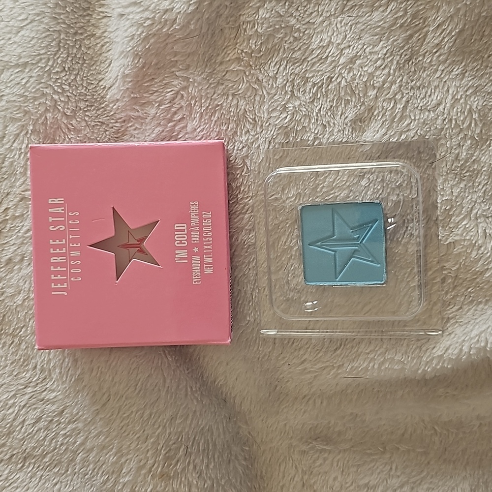 Jeffree Star eyeshadow